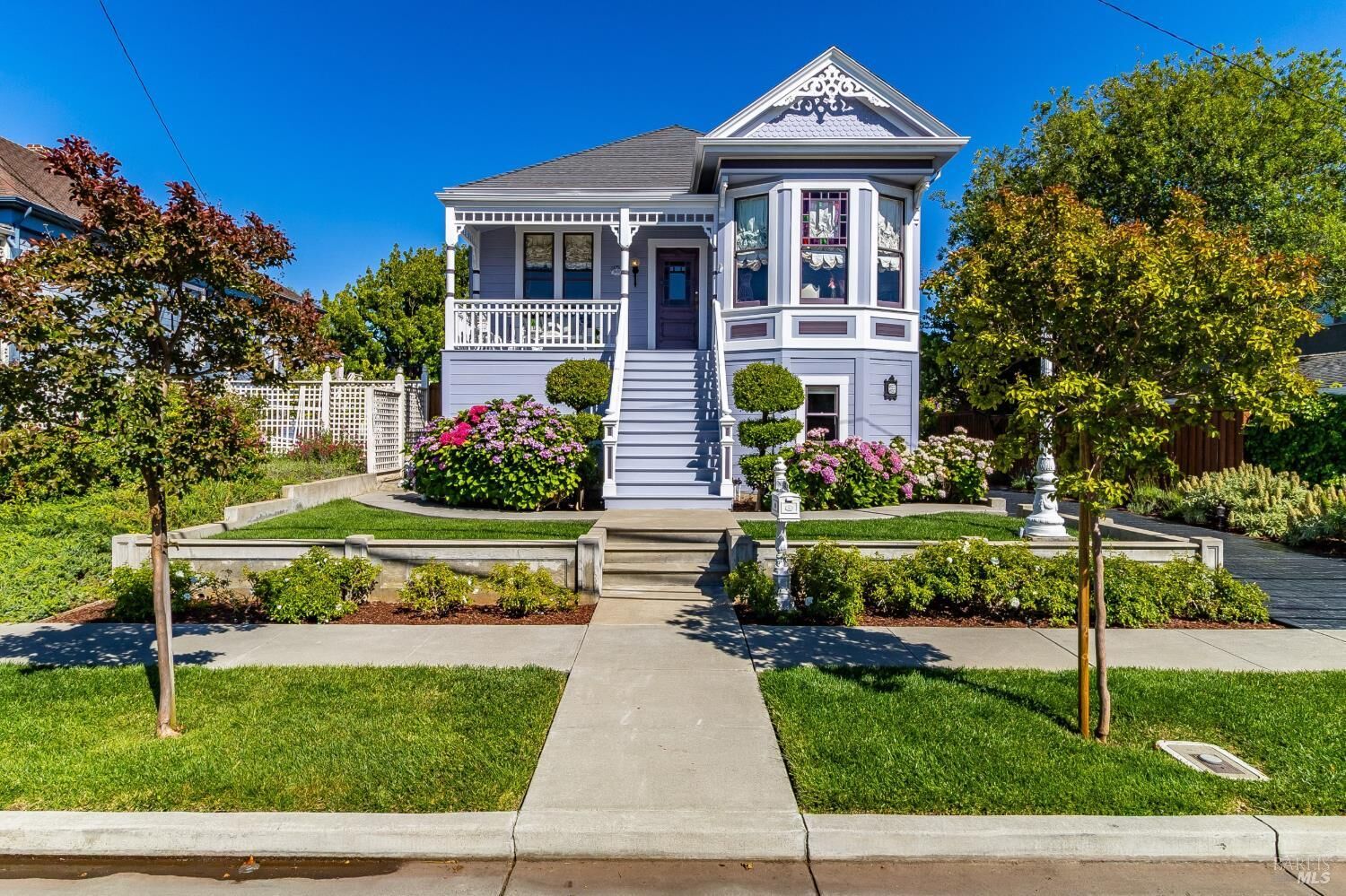 Property Photo:  622 620 E 2nd Street  CA 94510 