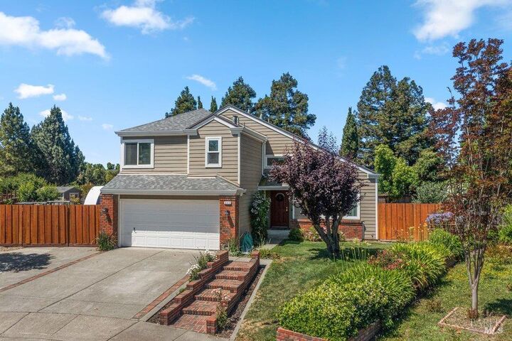 Property Photo:  645 Snapdragon Place  CA 94510 
