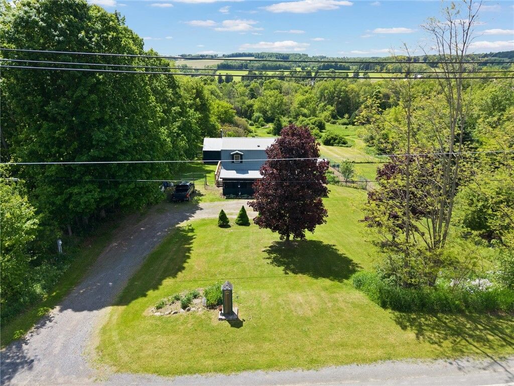 Property Photo:  362 Lafayette Road  NY 13073 