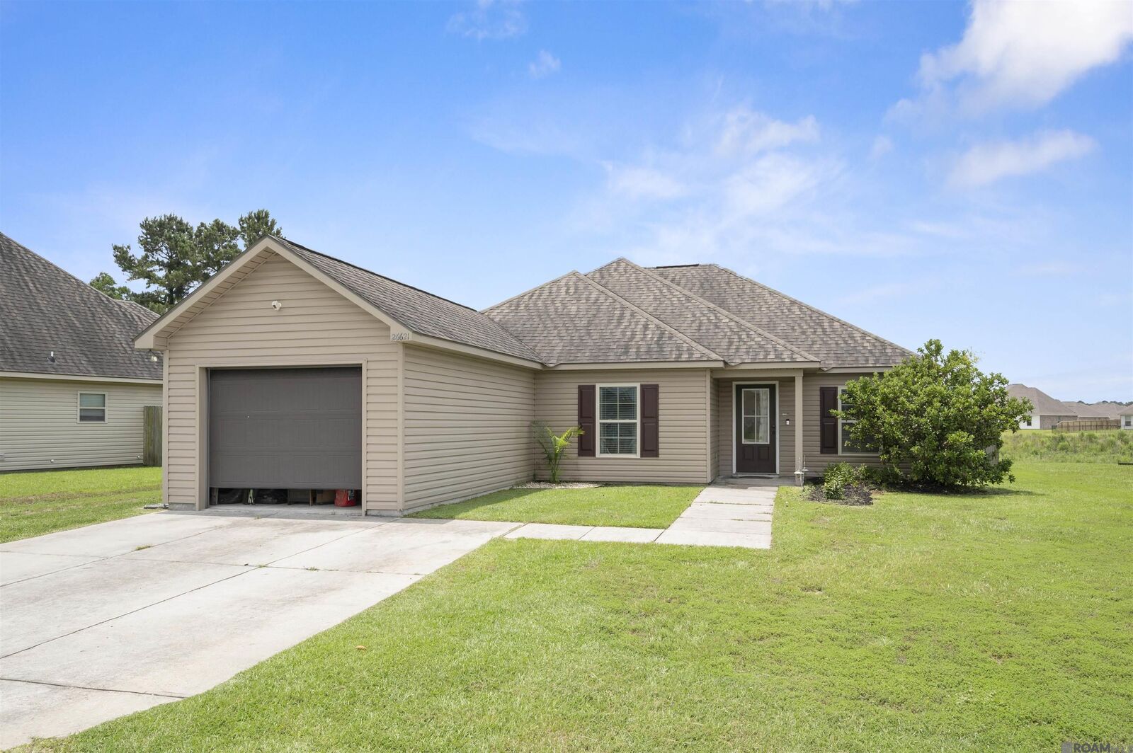 Property Photo: 26621 Evangeline Trace Blvd LA 70726