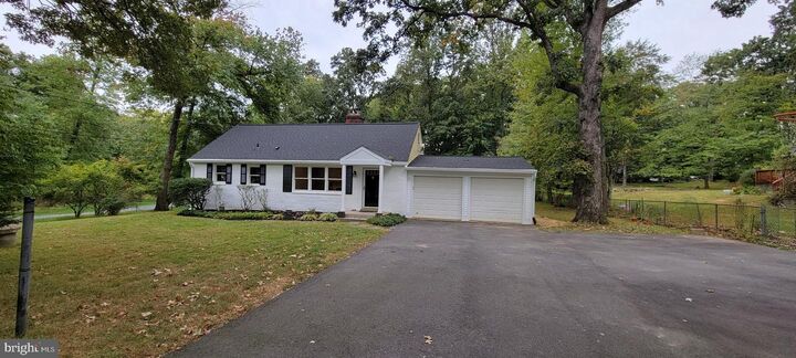 Property Photo:  8325 Westchester Drive  VA 22182 