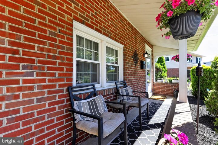 Property Photo:  351 Stratford Avenue  NJ 08108 
