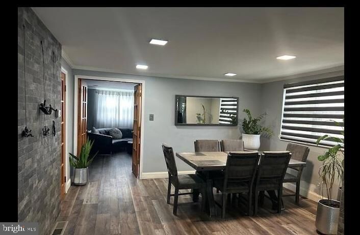 Property Photo:  355 Avon Street  PA 19116 
