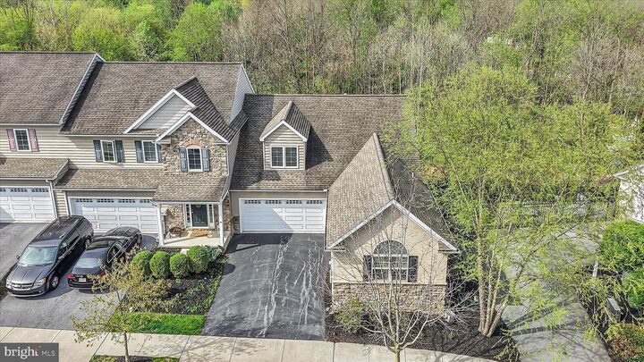Property Photo:  332 Wendover Way 41  PA 17603 