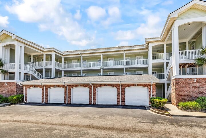 Property Photo: 4827 Orchid Way 105 SC 29577