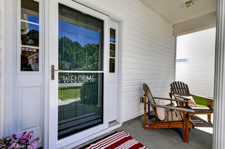 Property Photo: 114 Coosawatchie Street SC 29485