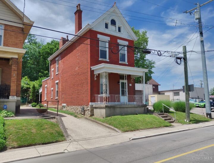 Property Photo:  15 Bertus Street  OH 45217 
