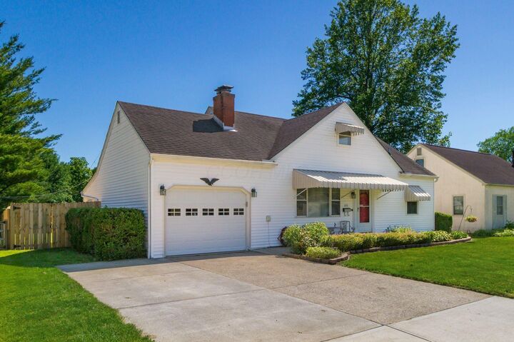 Property Photo:  103 E Hocking Street  OH 43110 