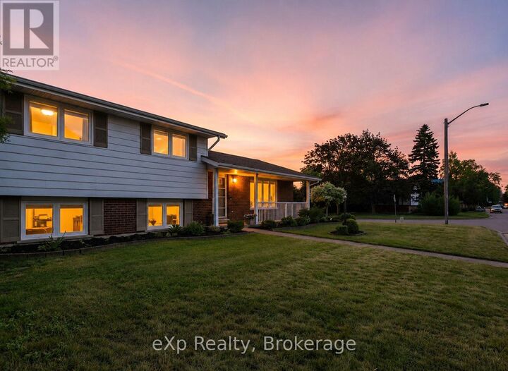 Property Photo:  543 Thede Drive  ON N0H 2C4 