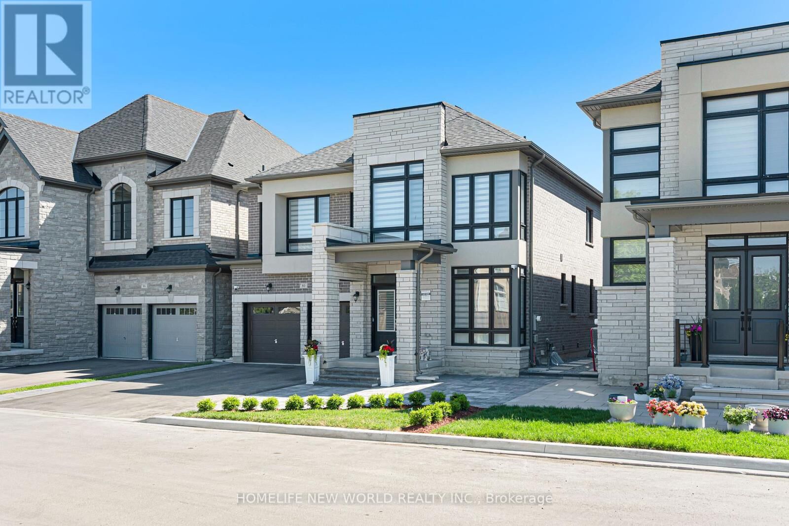 Property Photo:  80 Weslock Crescent  ON L4G 7Z4 