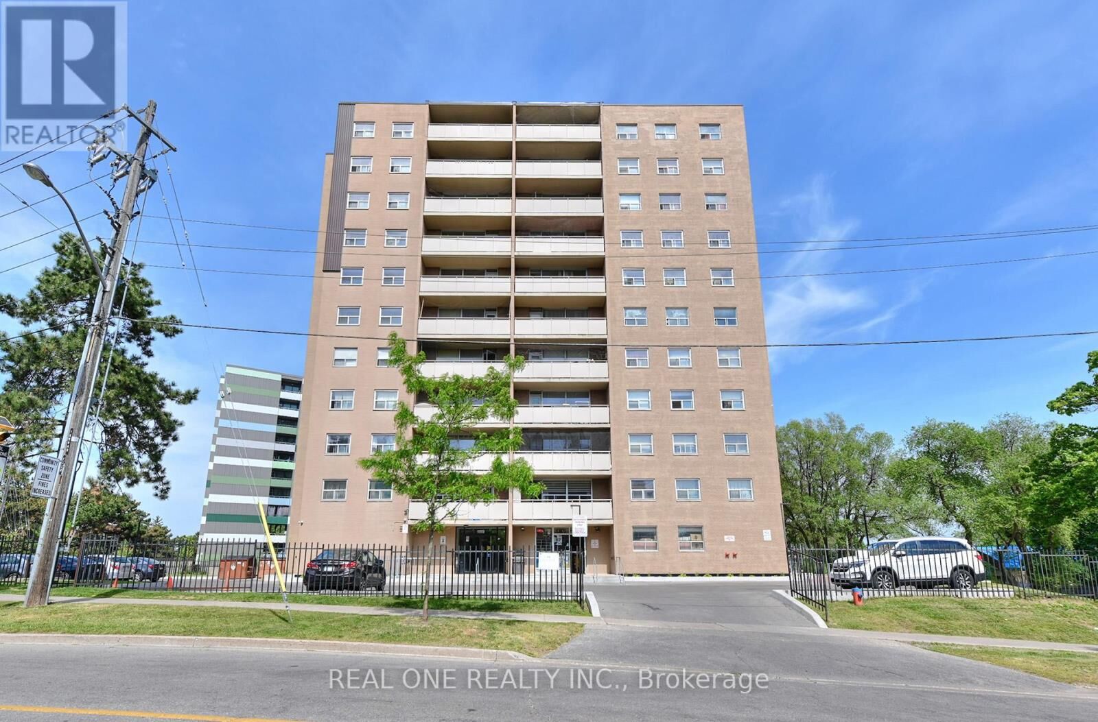 Property Photo:  207 Galloway Road 602  ON M1E 4X3 
