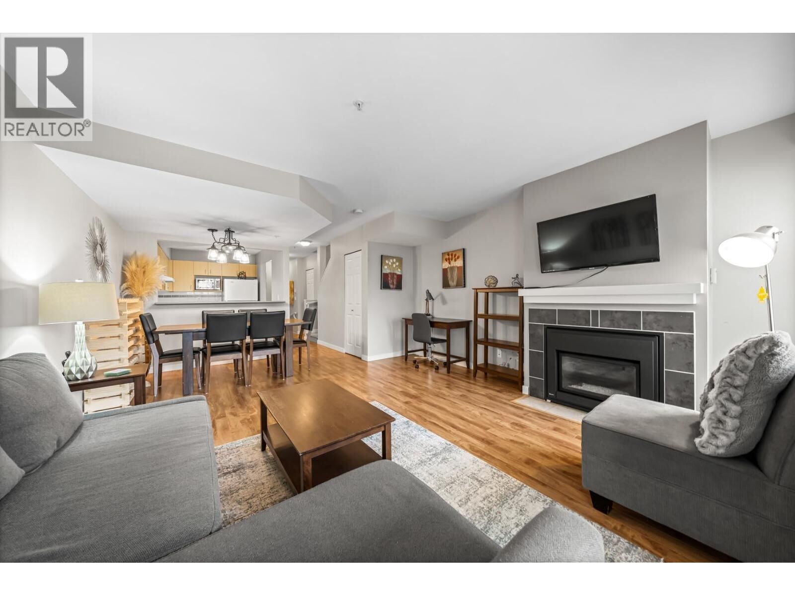 Property Photo:  123 Seventh Street 49  BC V3M 6Y2 