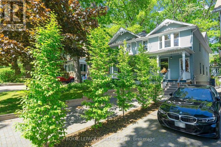Property Photo:  101 Silver Birch Avenue  ON M4E 3L3 