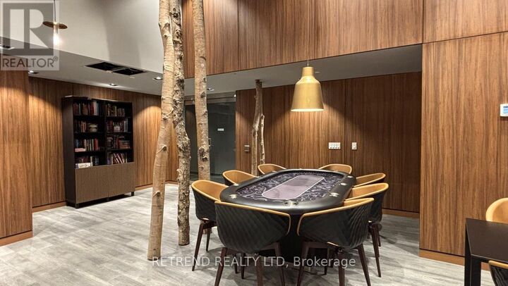 Property Photo:  161 Roehampton Avenue 1006  ON M4P 0C3 