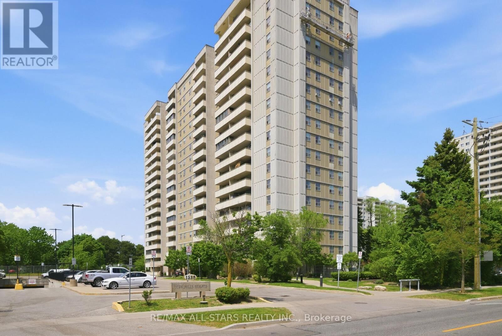 Property Photo:  1338 York Mills Road 1204  ON M3A 3M3 
