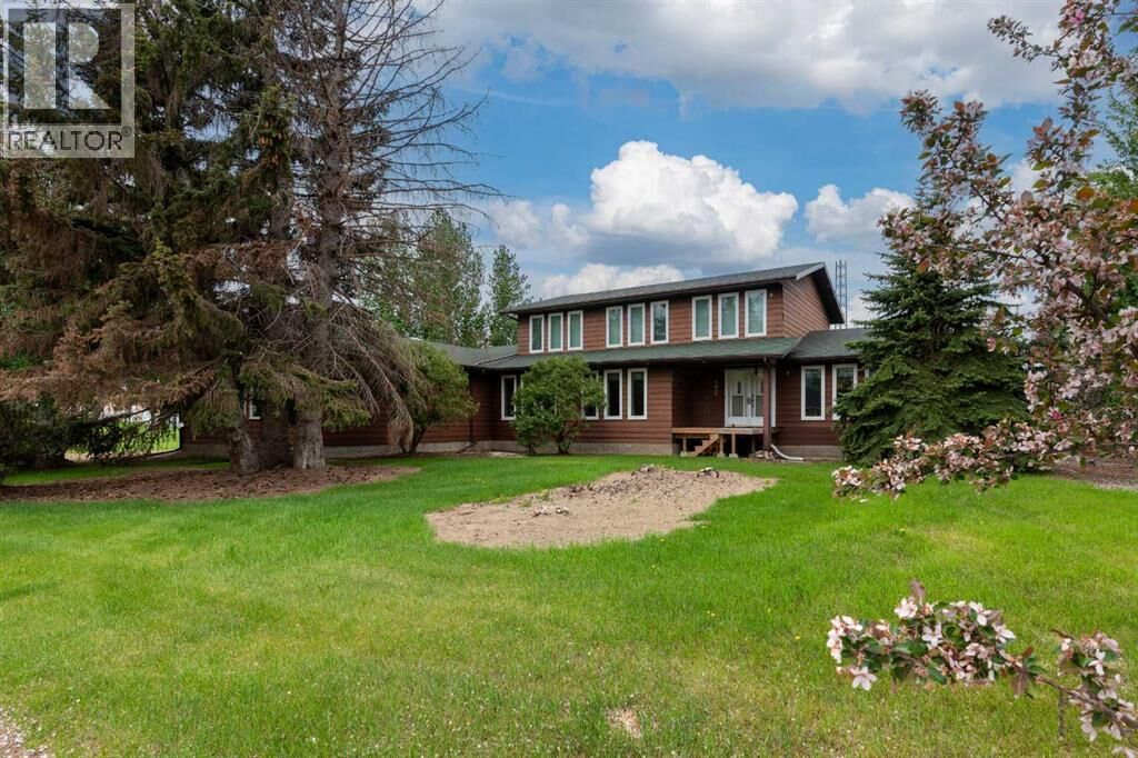 Property Photo:  502 2 Street East  SK S0M 1M0 