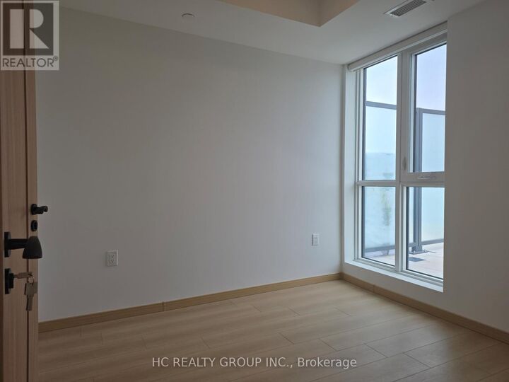 Property Photo:  3249 Sheppard Ave E Avenue B1508  ON M1T 0C2 