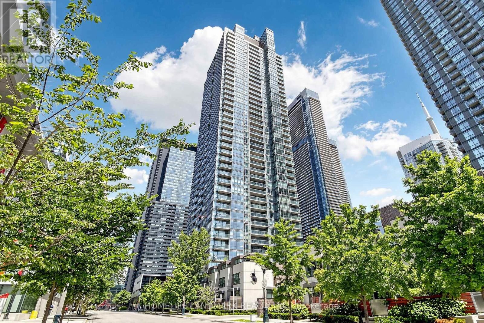 Property Photo:  15 Fort York Boulevard 2811  ON M5V 3Y4 