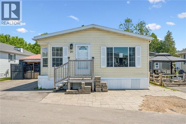 Property Photo:  20 Elm Street  ON N0B 2J0 