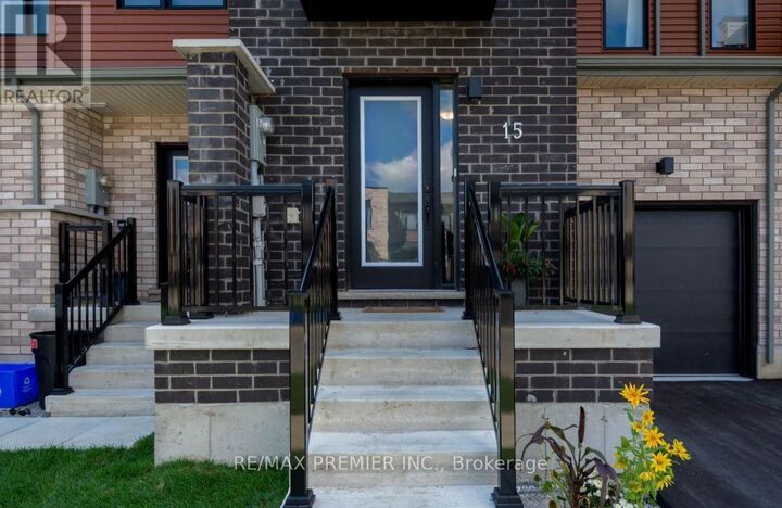 Property Photo:  15 Haven Lane  ON L4N 6A3 