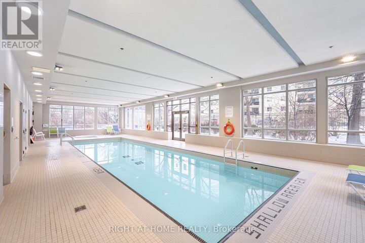 Property Photo:  3515 Kariya Drive 608  ON L5B 0C1 