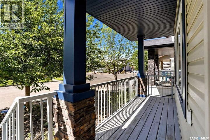Property Photo:  7516 Oxbow Way  SK S4Y 0B5 