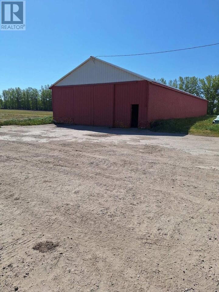 Property Photo:  5929 Highway 26 Highway  ON L0M 1S0 