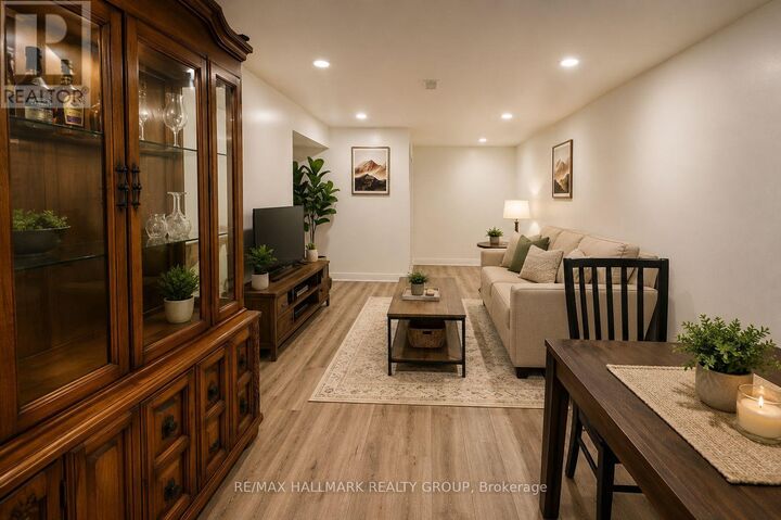 Property Photo:  241 Ferland Street B  ON K1L 7T5 