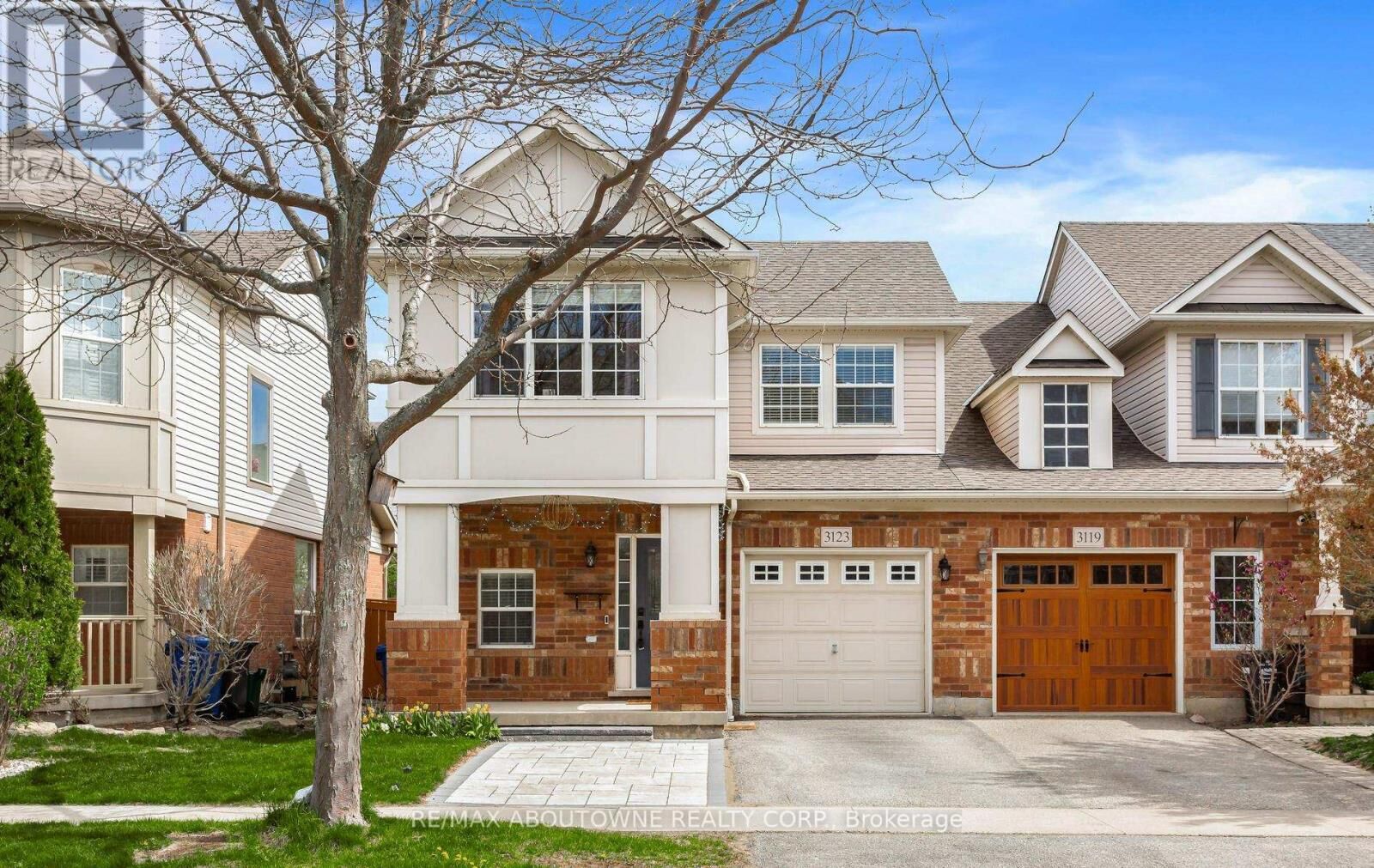 Property Photo:  3123 Edgar Avenue  ON L7M 0A6 
