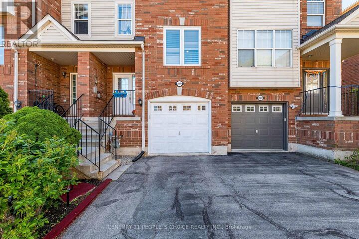 Property Photo:  2880 Garnethill Way  ON L6M 5E8 