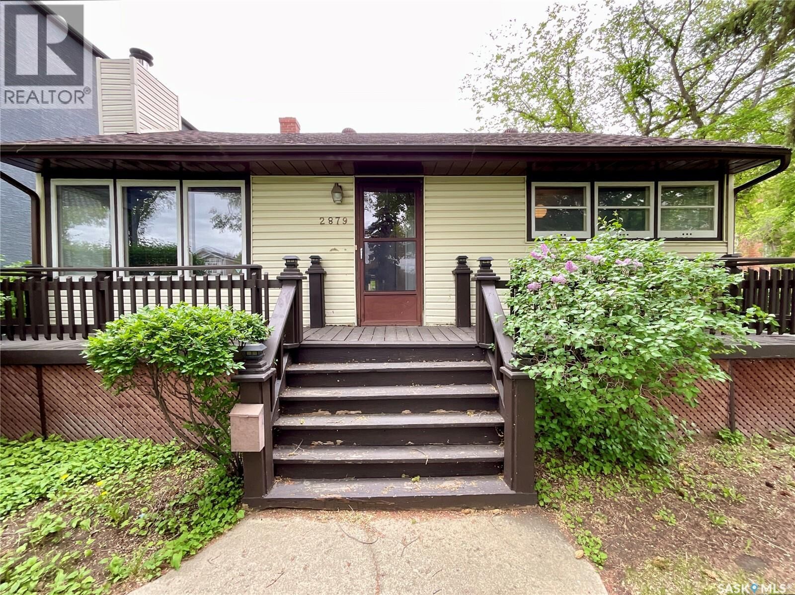 Photo de la propriété:  2879 Garnet Street  SK S4S 1X1 