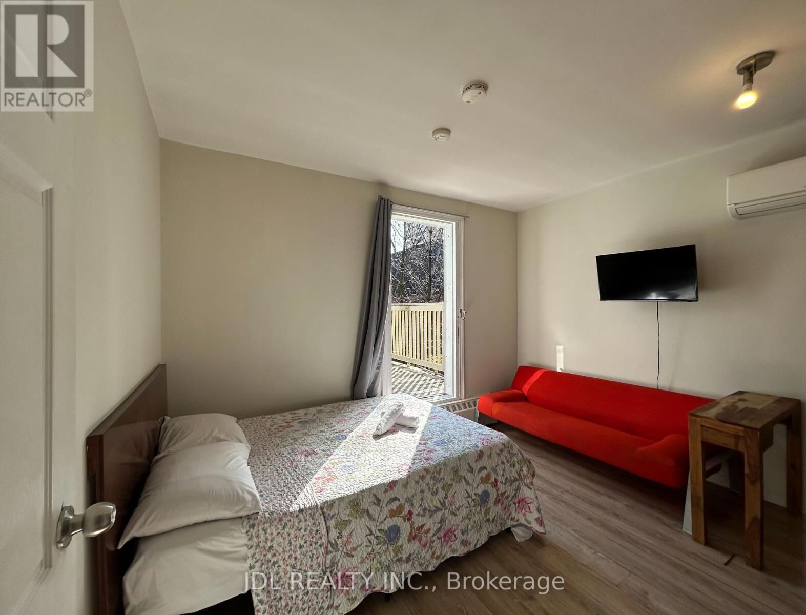 Property Photo:  3 Pembroke St Street Suite A/B  ON M5A 2N6 