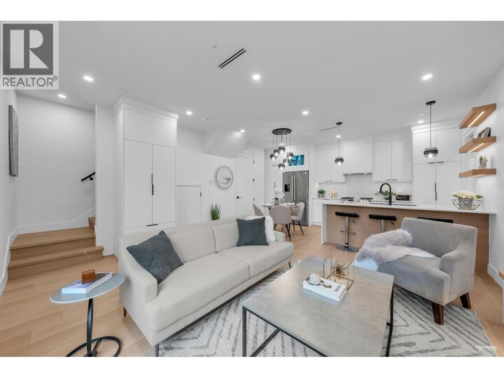 Property Photo:  2715 Cheyenne Avenue  BC V5R 4R5 
