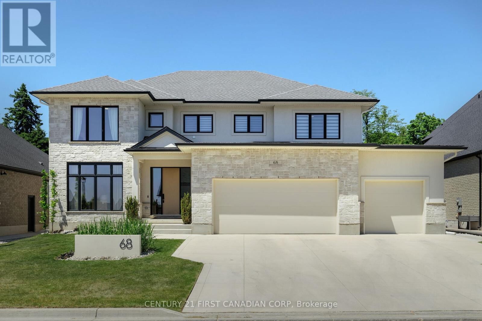 Property Photo:  68 Princeton Terrace  ON N6K 0L5 