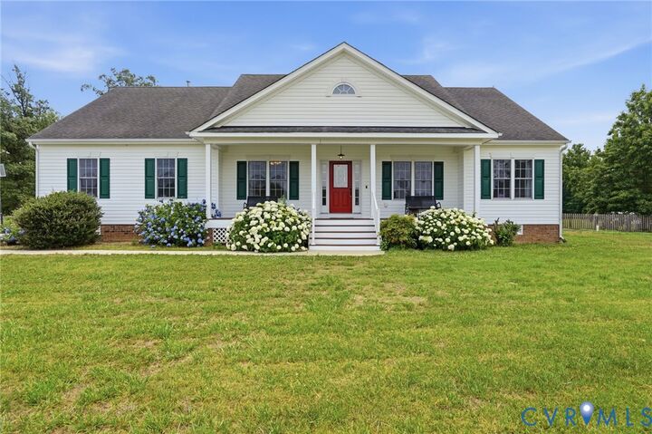 Property Photo: 5305 Wellington Ridge Road VA 23231