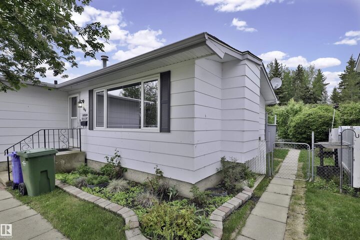 Property Photo: 144 Cameron Crescent AB T9A 3H5