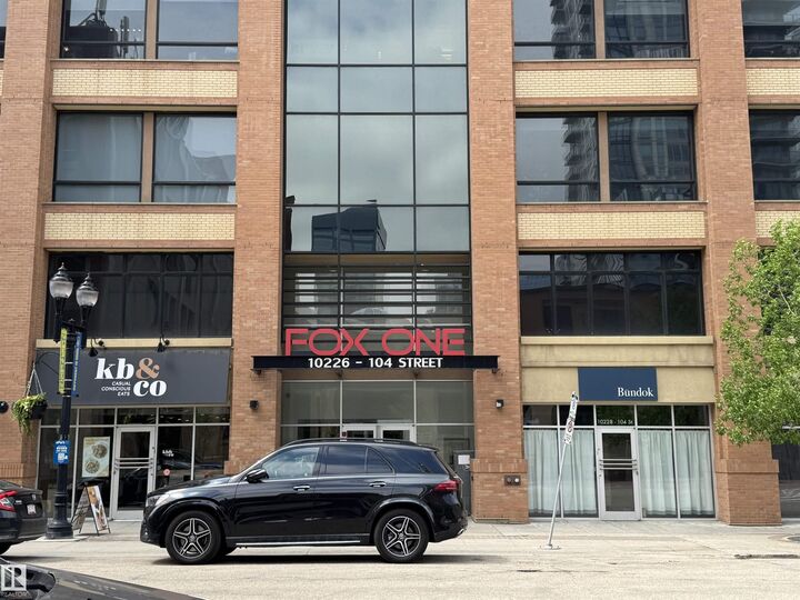 Photo de la propriété:  10226 104 Street NW 703  AB T5J 1B8 