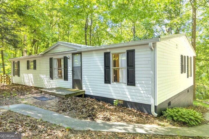 Property Photo: 114 Lake Harbor Trail GA 30557