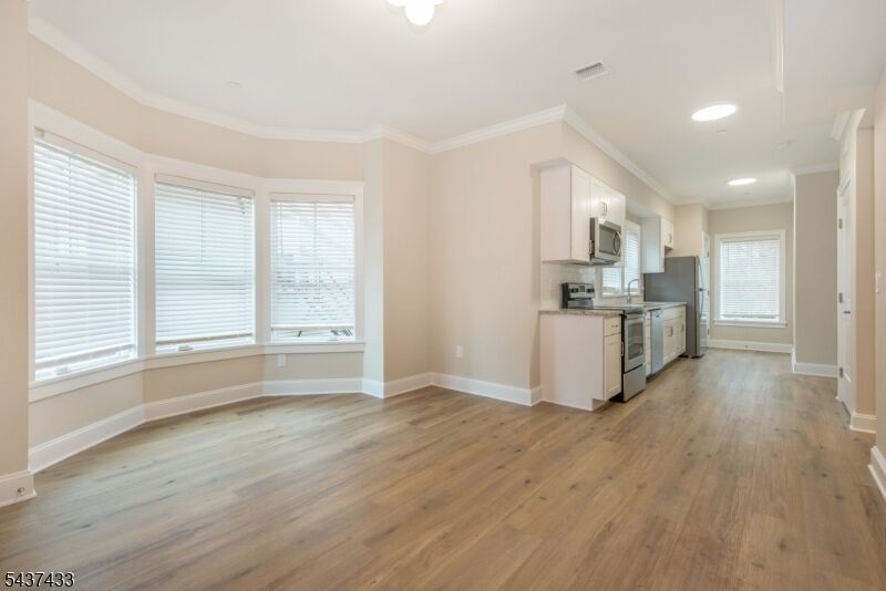 Property Photo:  84 Auburn St  NJ 07501 