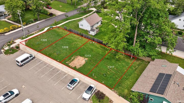 Property Photo:  1309 E Short Street  IN 47401 