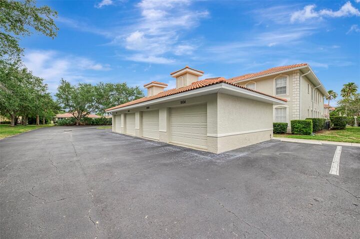 Property Photo:  9203 L Pavia Boulevard 9203  FL 34292 