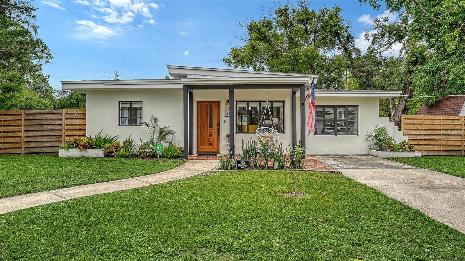 Property Photo:  1301 6th Street W  FL 34221 