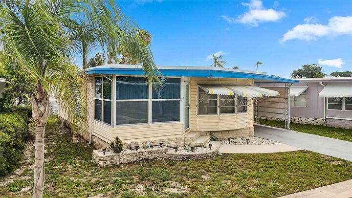 Property Photo:  7901 40th Avenue N 74  FL 33709 