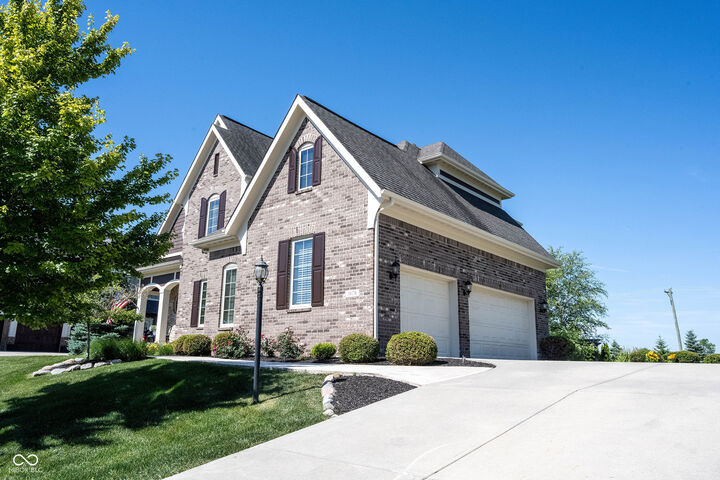 Property Photo:  18176 Lakes End Drive  IN 46074 