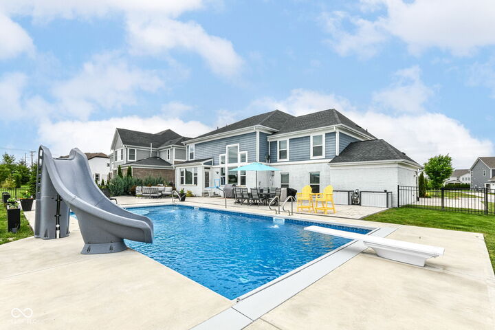 Property Photo:  4825 Aberdeen Drive  IN 46077 
