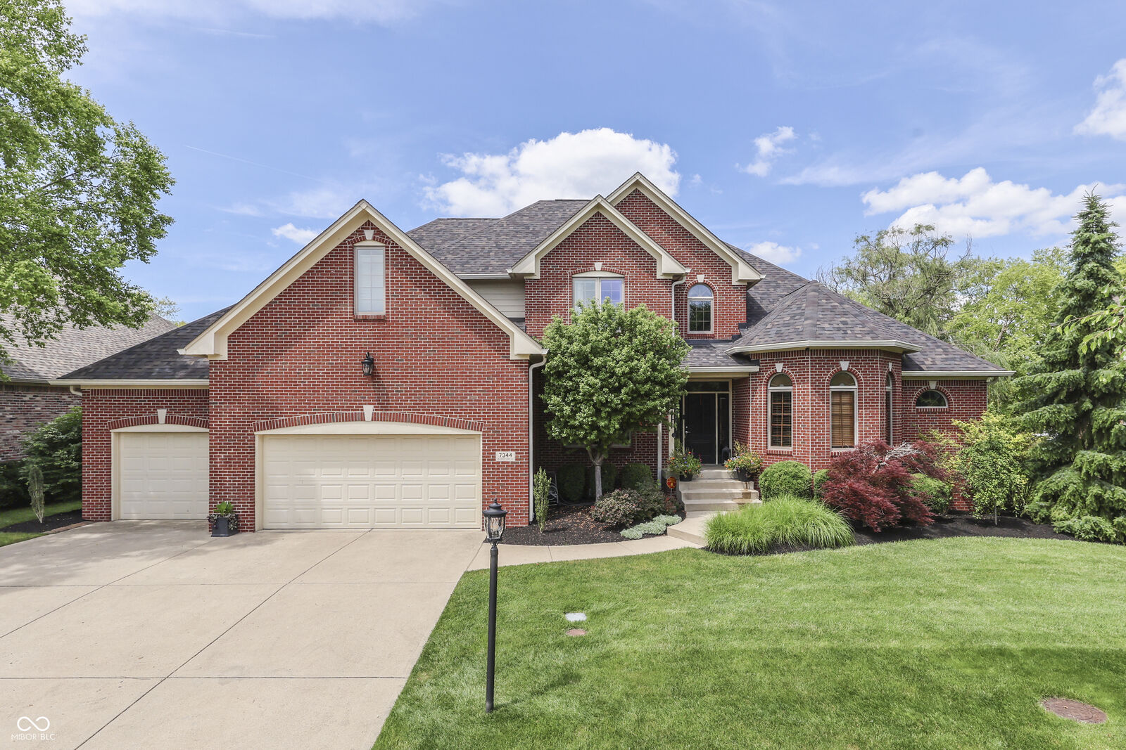 Property Photo:  7344 Franklin Parke Lane  IN 46259 