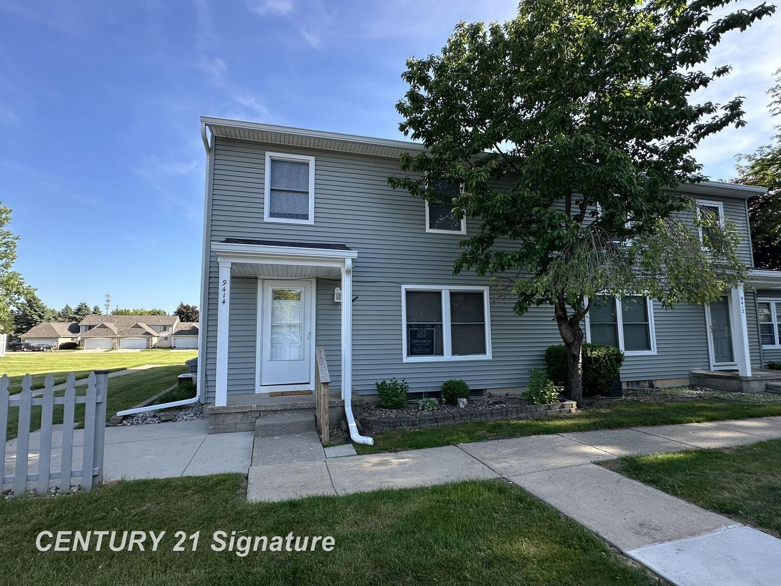 Property Photo:  9414 Parkwood Drive  MI 48423-1713 