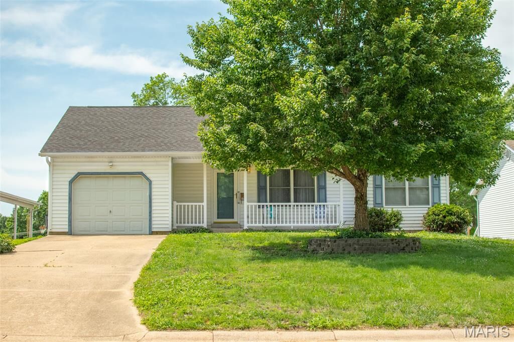 Property Photo:  1314 E 5th Street  MO 63090 