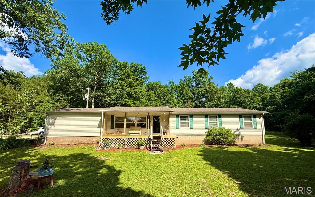 Property Photo: 187 County Road 837 MO 65440
