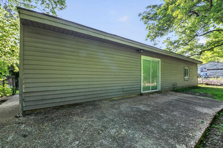 Property Photo:  3696 Debby Dr  TN 38127 